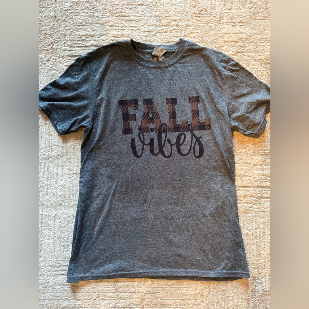Gray Fall Vibes Short Sleeve Tee